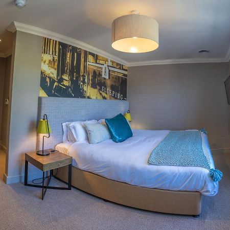 Harper'S Steakhouse With Rooms, Haslemere Bagian luar foto