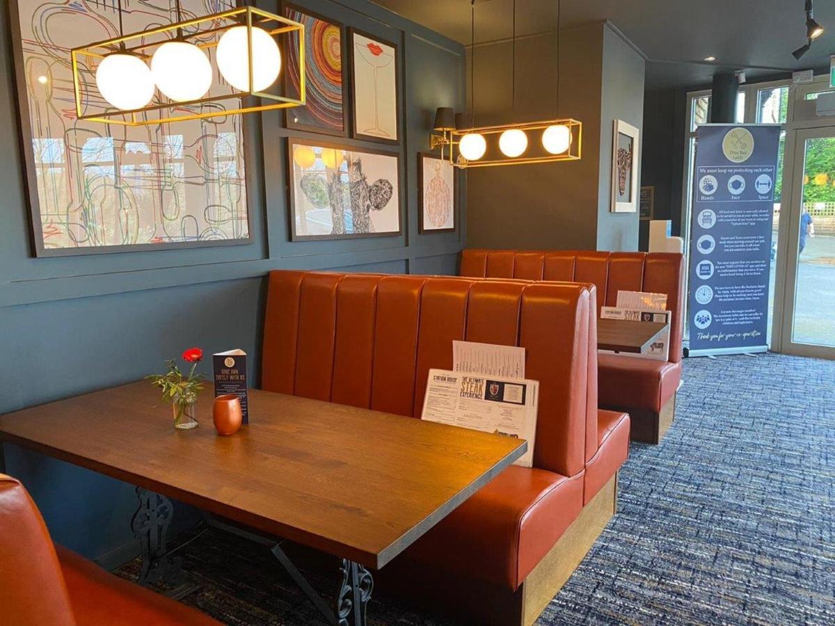 Harper'S Steakhouse With Rooms, Haslemere Bagian luar foto