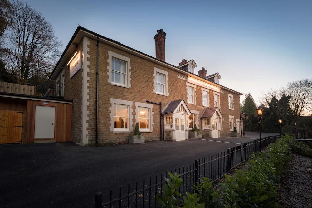 Harper'S Steakhouse With Rooms, Haslemere Bagian luar foto