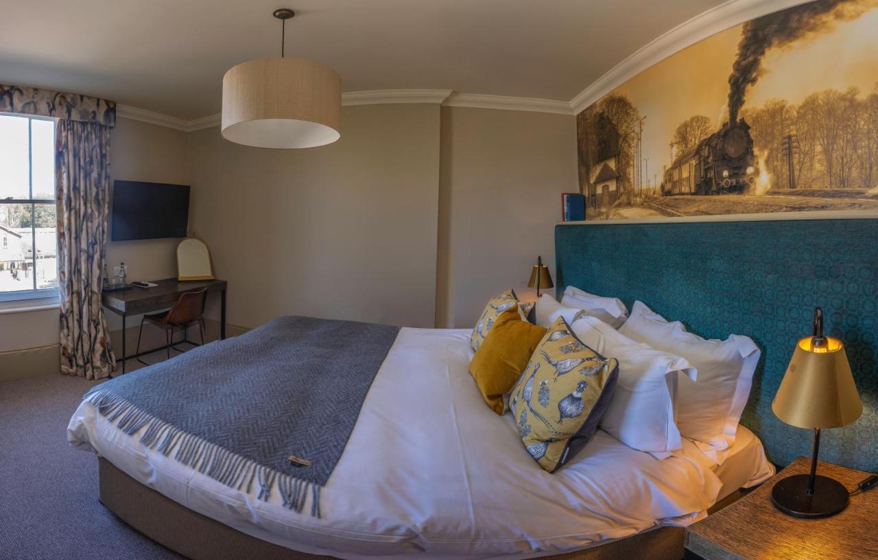 Harper'S Steakhouse With Rooms, Haslemere Bagian luar foto